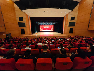 全面开启建设特色鲜明世界一流大...